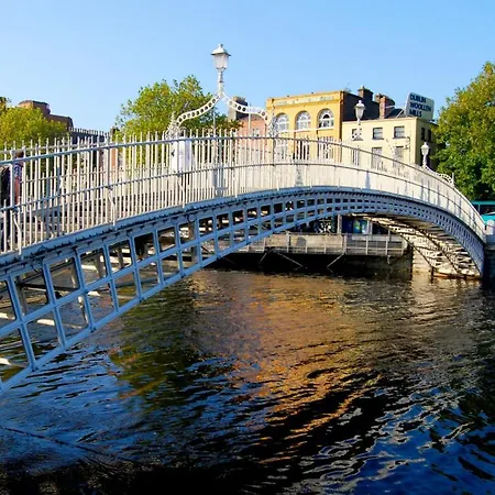 Grand Canal Quay Apartment *
