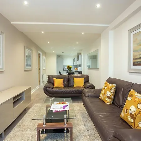 Grand Canal Quay Apartment