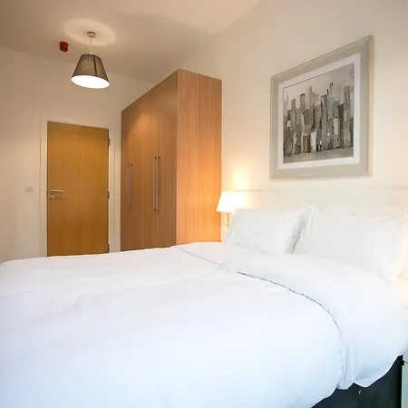 Apartment Grand Canal Quay