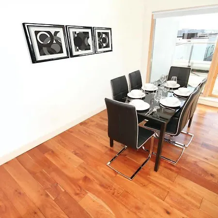 Grand Canal Quay Apartment Dublin