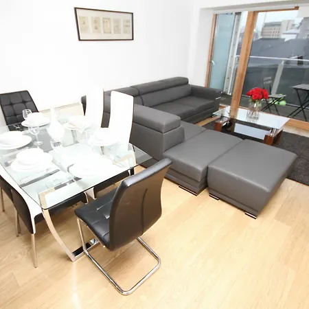 Apartment Grand Canal Quay *