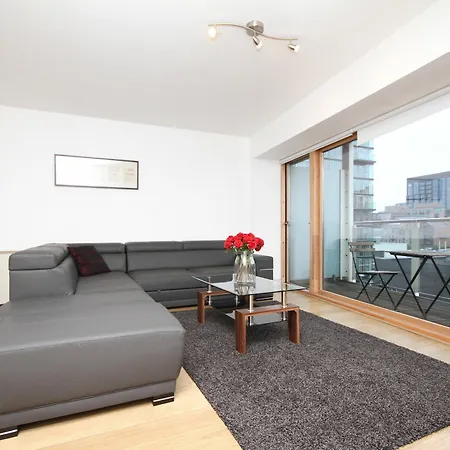 Apartment Grand Canal Quay