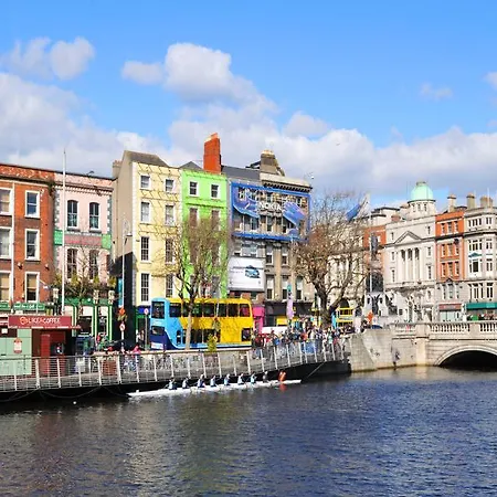Grand Canal Quay Apartment